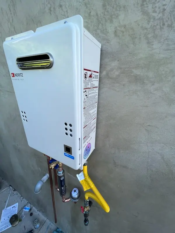 Tankless water heater installation for Lake Whippoorwill homes
